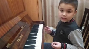 Мелодия "Чижик-пыжик" на пианино. Показ у Алёши