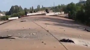 Крыша УМДРГШО после обстрела (Краснодон)