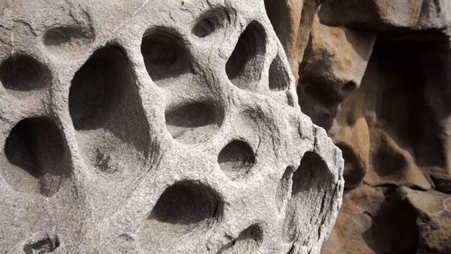 Сырная скала в Крыму. Малореченское.
