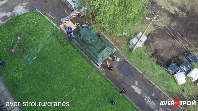 В Ивангороде на границе с Нарвой установили танк Т-34 смотреть онлайн