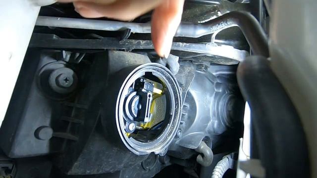 Santa Fe Low Beam replacement смотреть онлайн