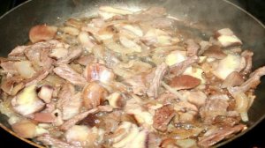 Макароны ракушки с говядиной и белыми грибами в нежном сливочном соусе