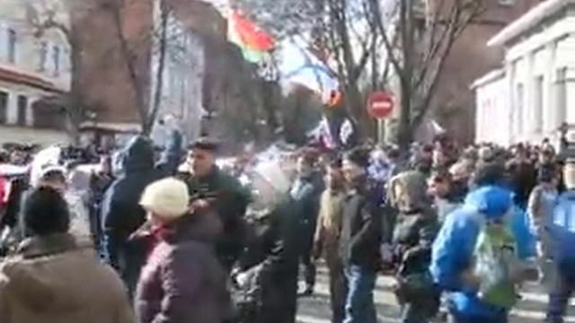 Харьков 16 03 2014 У Российского консульства смотреть онлайн