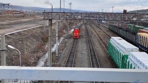 Маневры тепловоза ТЭМ18ДМ на ст.Лена