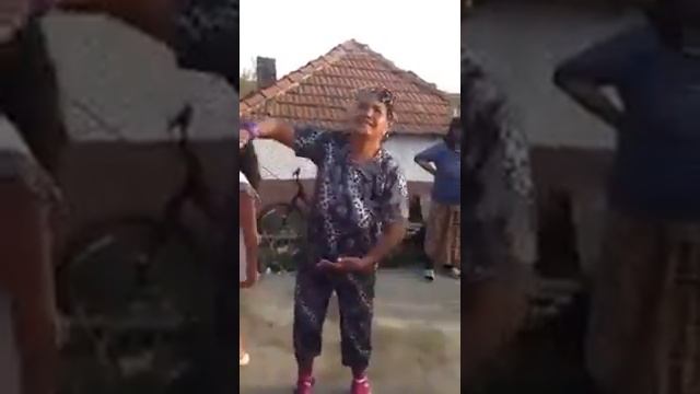 Бабушка классно танцует смотреть онлайн