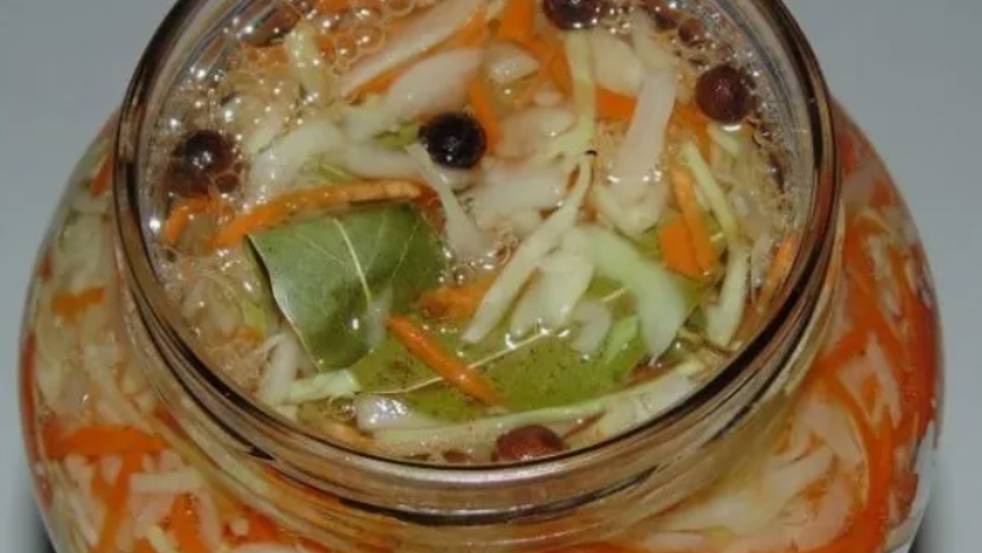 Капуста в горячем рассоле- вкусный рецепт