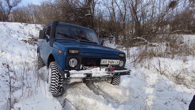 ТУРБО НИВА. САМОРЕЗЫ вместо ШИПОВ. Оффроуд смотреть онлайн