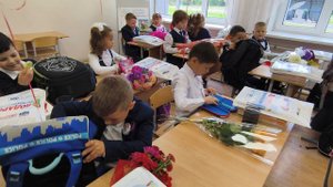 г. Кириши, Школа №1, 1"А" 02.09.2024 Первый звонок (11)