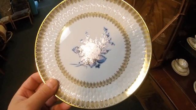 УБОЙНАЯ КОЛЛЕКЦИЯ ФАРФОРОВЫХ ЧАЙНЫХ НЕМЕЦКИХ ТРОЕК? смотреть онлайн