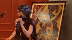 Выступление, песня "Кожаный плащ"