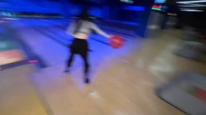 БОУЛИНГ С ФРИКАМИ! ШАДОУКЕК БАЙОВЛ ГАЕЧКА СТРОГО ДЕСАУТ ФРУКТОЗКА ЛИКС И АУНКЕР В БОУЛИНГЕ!