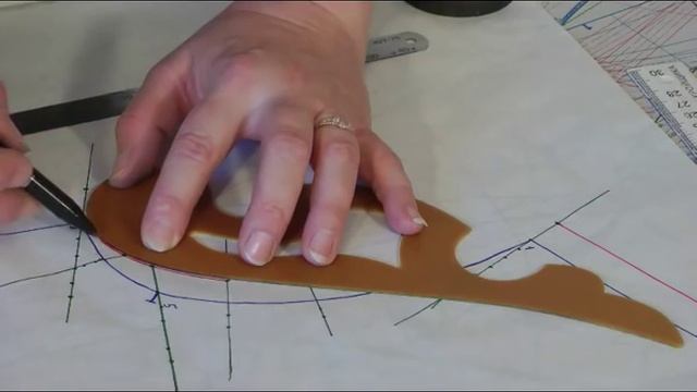 Увеличение и уменьшение выкроек из Бурды. ПОДГОНИМ под себя смотреть онлайн