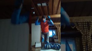 утренняя зарядка. преобрел лыжный тренажёр "Денис" не заменимая вещь для лыжников.