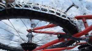 велосипед!самодельная шиповка!колесо для проходимости по снегу и грязи!