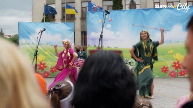 Свято дитинства на площі Миру у Жмеринці, 2021 смотреть онлайн