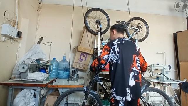 Крепление для хранения велосипеда Fisher.