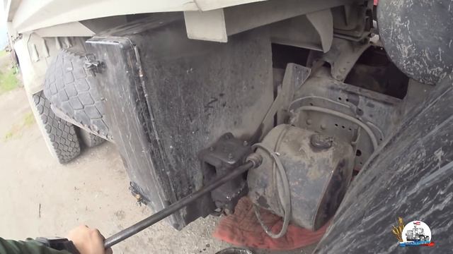 Навешивание жатки на ДОН-1500Б. Ремонт трубки домкрата подъема кабины МАЗа. смотреть онлайн