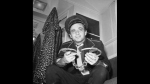 Лейтенант Коломбо. Биография Питера Фалька