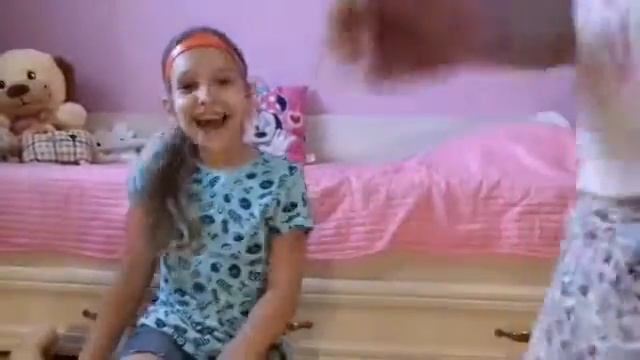 Обзор игры "Друг-утюг" смотреть онлайн