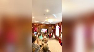 Танец «Ух ты, ах я.