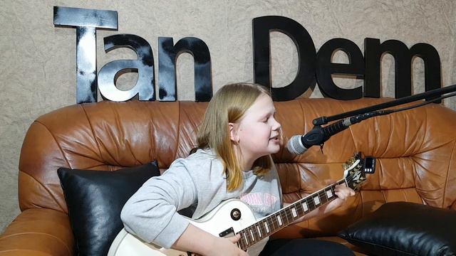 ТАНДЕМ.Игра на гитаре. Кавер. Москва по ком звонят твои колокола смотреть онлайн