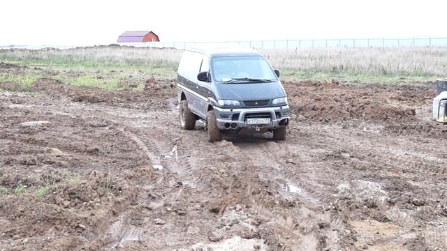 Софринские пруды 20 октября 2013 года. На неподготовленном автомобиле лучше не соваться! смотреть онлайн