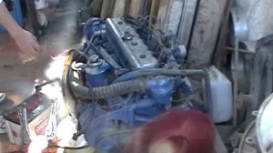 Motor Nissan ED 33 Diesel.