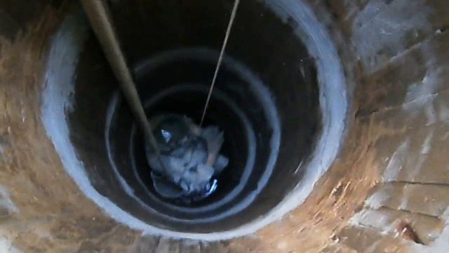 Ремонт  колодца http://tri-kolodtsa.ru/remont_kolodcev.html