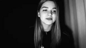 Девочка говорит