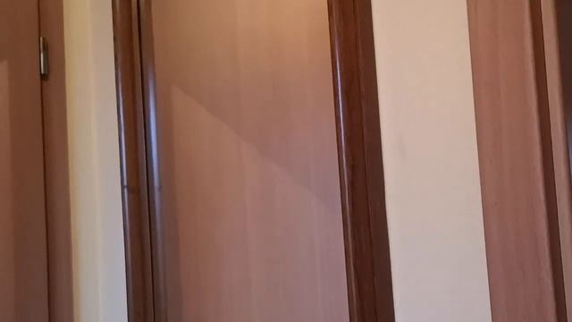 КАК ПОМЫТЬ ЗЕРКАЛО БЕЗ РАЗВОДОВ ДОМАШНИМИ СПОСОБАМИ. 3 ЛАЙФАКА , УБОРКА КВАРТИРЫ