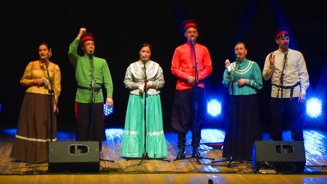 "Была тихая погода" - Ансамбль старинной казачьей песни "Казачья справа" смотреть онлайн