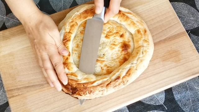 ОЧЕНЬ вкусный фаршированный хлеб в духовке. Закуска за 15 минут. Фаршированный батон. Сытный переку