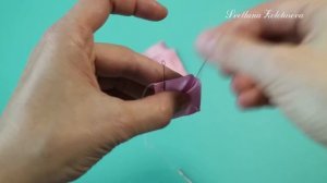 Цветы из атласной ленты