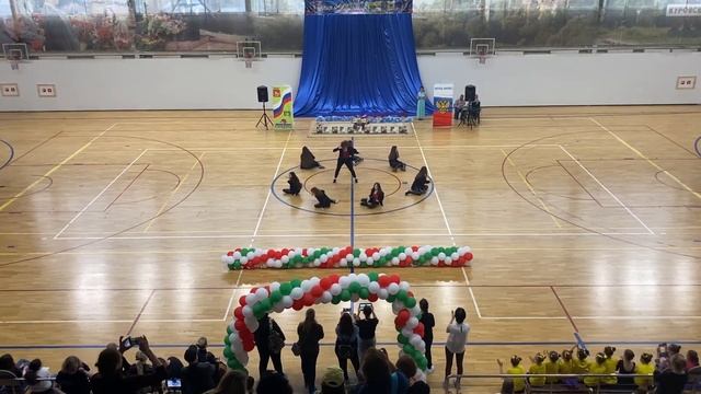 Live Perfomance: "Telephone". Lady Gaga. Хореографический коллектив "Just Dance". смотреть онлайн