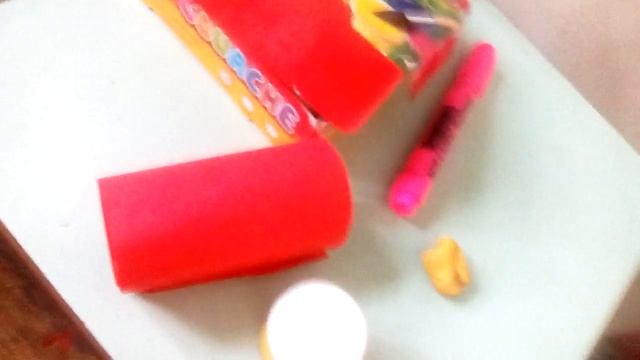 Как сделать человечка из втулки туалетной бумаги! смотреть онлайн