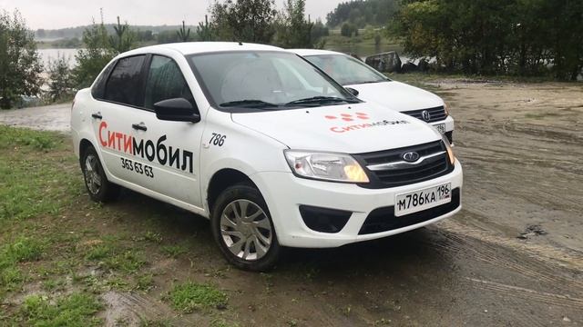 Сравнение стоимости эксплуатации Polo и Granta. Расход топлива и обслуживание. смотреть онлайн