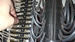 ЭП1,выбивает автомат SF11/12 токоприемники, машинист в 1 лицо, выход из положения.