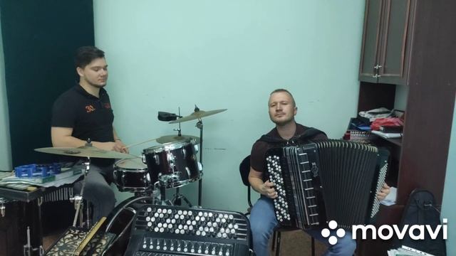 Песня "Вишня белоснежная" на баяне / аранжировки / инструментовки / оркестровки смотреть онлайн