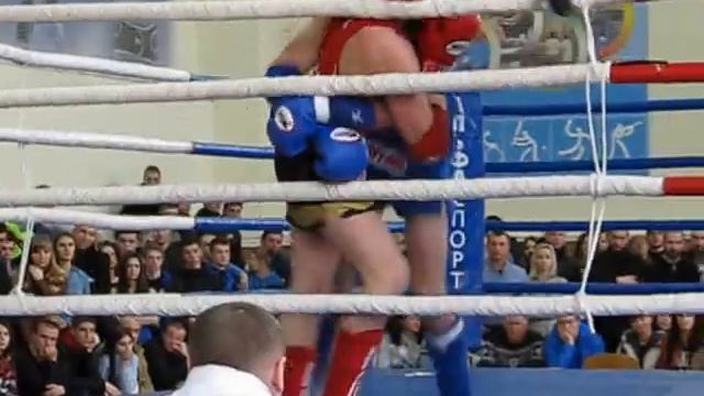 Чемпионат Беларуси по Муай Тай 2017. Дмитрий Варец (синий угол). Финал. 3й раунд. 19.03.2017 смотреть онлайн