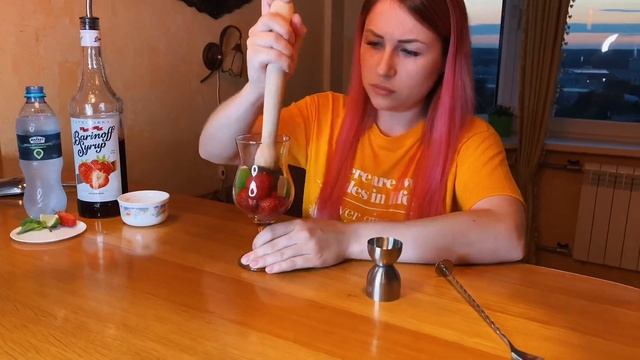 КЛУБНИЧНЫЙ ЛИМОНАД?