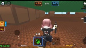 пробуем выйграть в роблокс Подземная война