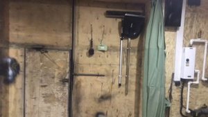 Музыка в гараж на автозвуке.