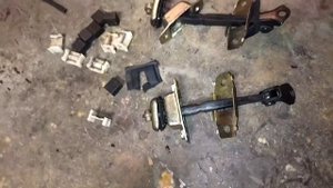 ремонт фиксаторов Джили МК .своими руками