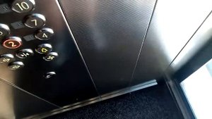 Лифт в гостинице Ривьера(переснято)