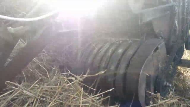 Самодельный прессподборщик (пресуем)