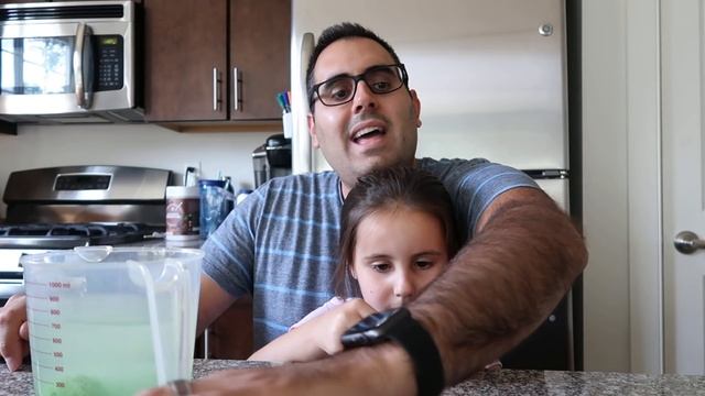 L.O.L. Surprise Charm Fizz Opening (So Cool) | ThePlusSideOfThings смотреть онлайн