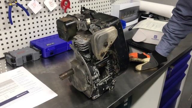 Почему нельзя наклонять газонокосилку или культиватор смотреть онлайн