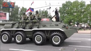 Parade de la Victoire et défilé du régiment immortel - Donetsk - 9 mai 2018