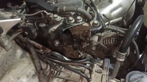 Toyota Camry 50. Вибрация двигателя, странный звук на низах.