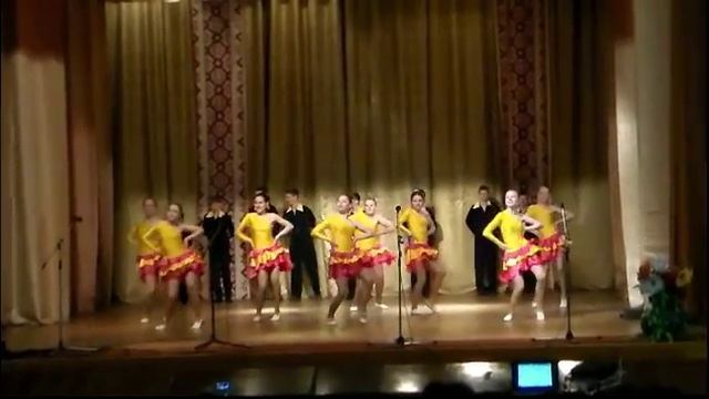 "У ритмі самби" танцювальний колектив "Зодіак" смотреть онлайн